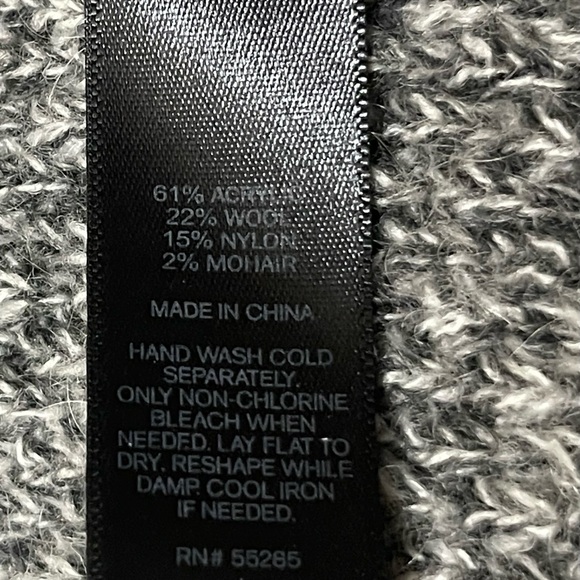 Express. Women’s Open Cardigan. Loosely knit. Size XS. Grey - Picture 7 of 8